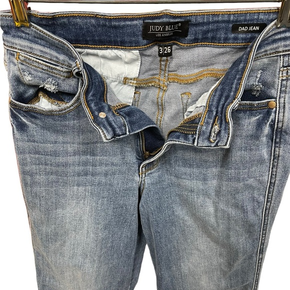 Judy Blue Medium Wash Phone Pocket Straight Leg Dad Jeans Size 3/26 JB82540MD - Picture 8 of 10